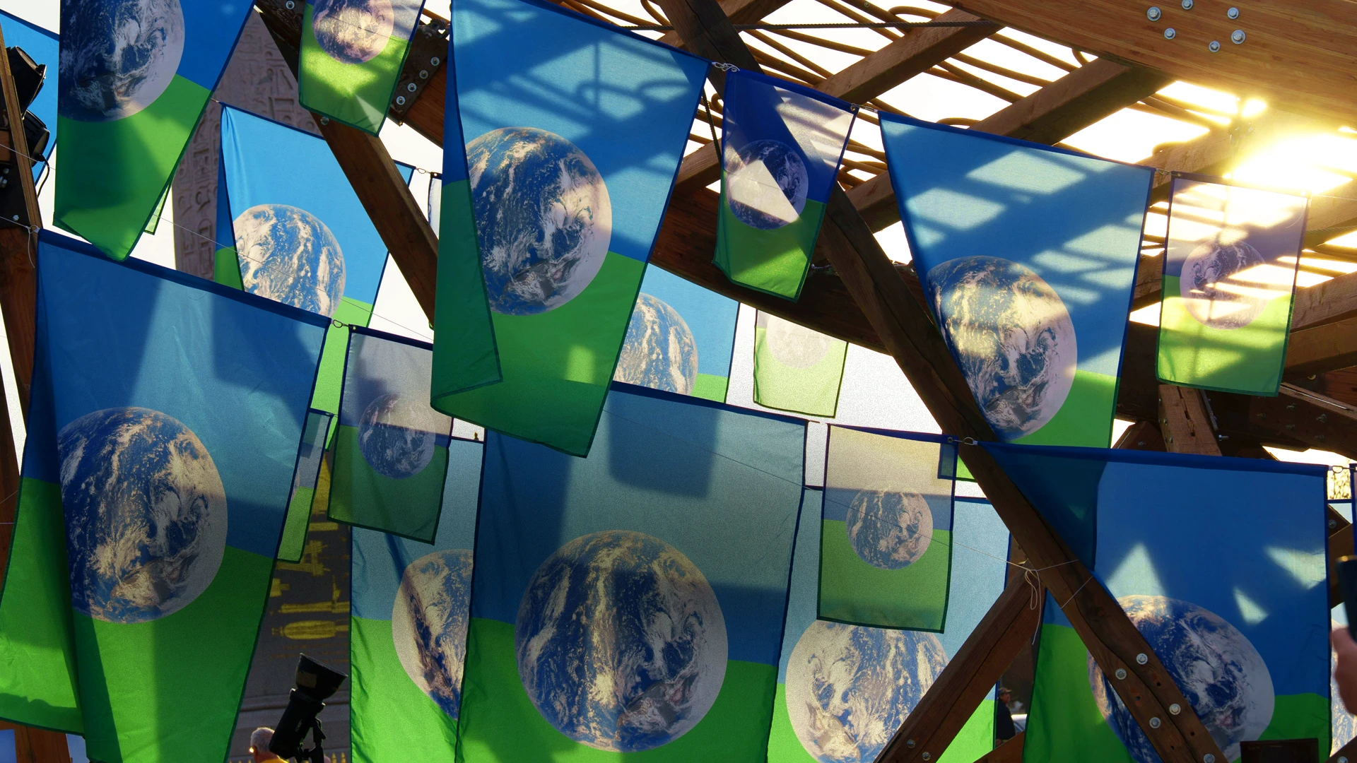 header_Planet_Earth_Now_symbole_mondial_unite_ecologique_1920x1080px